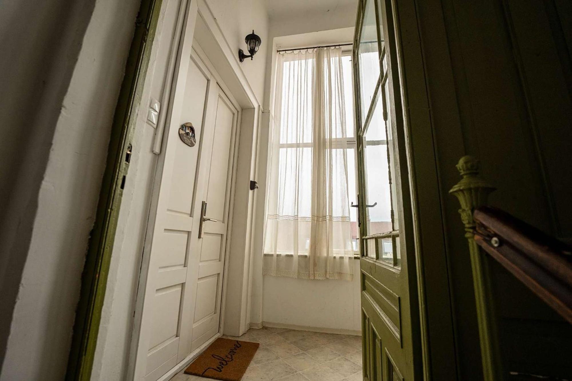 Victoria Apartment 1901 Oradea Exterior photo